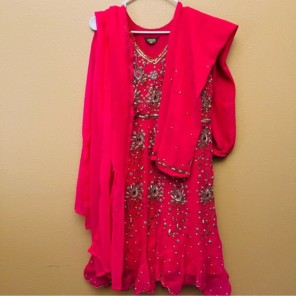 New Beautiful Pink Heavy Sequin Work Partywear Sleeveless Kurta Set Modern - Picture 2 of 13